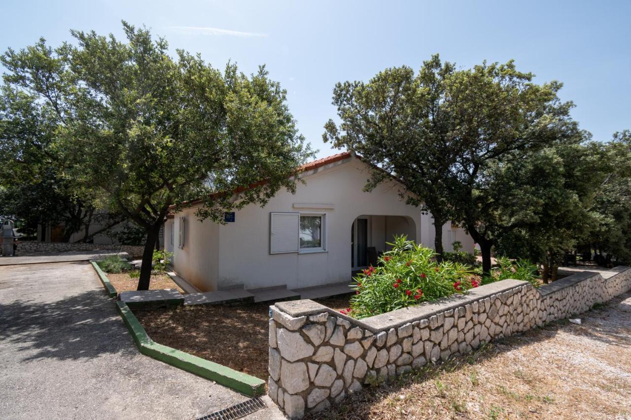 Apartments With A Parking Space Mandre, Pag - 16836 外观 照片