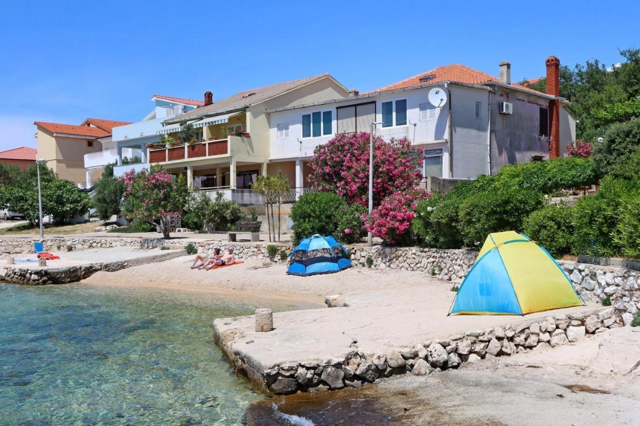 Apartments With A Parking Space Mandre, Pag - 16836 外观 照片